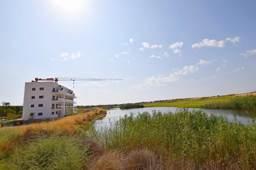 Fantastic priced apartments on a beautiful golf resort in Murcia Ref. SPA1625